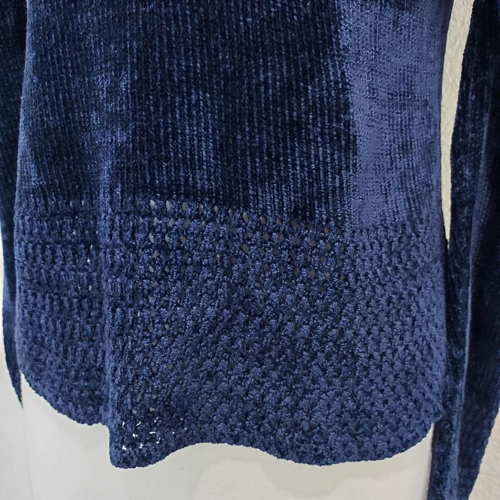 Clio Blue Chenile Knit Long Sweater Size Large